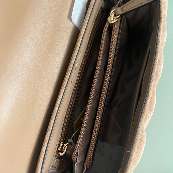 New Michael kors SoHo Large Quilted Suede Shoulder Bag - Picture 5 of 6